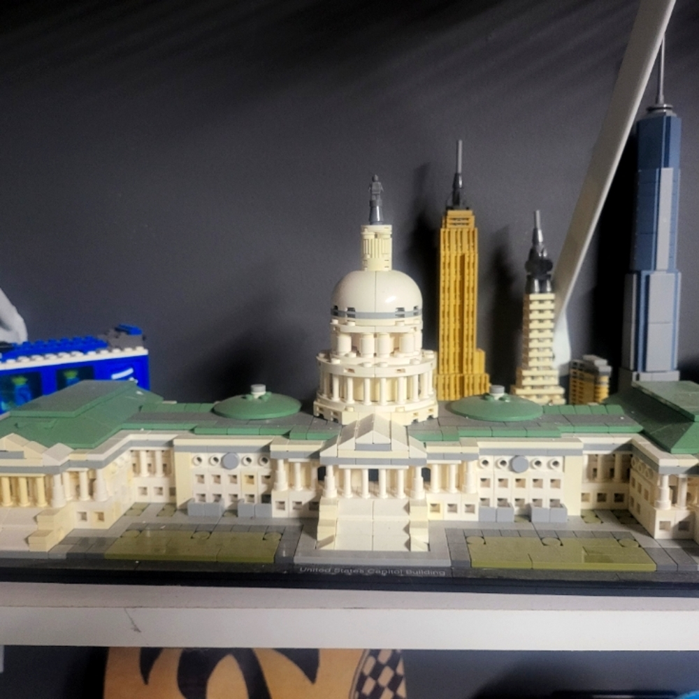 Lego capital building